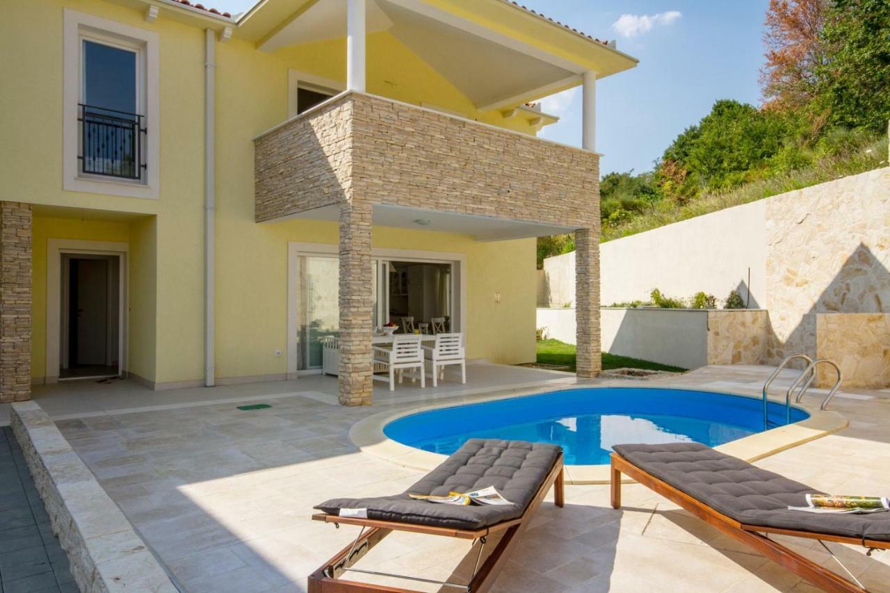 House Sunny Rock Baska Baška Exterior foto
